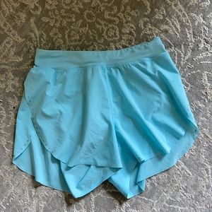 Lululemon Find Your Pace High Rise Shorts 3”
